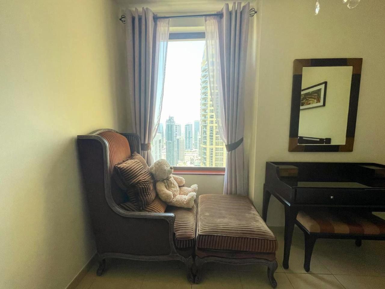 Apartment Family Apartment, Prime Location In Jbr, Location Managed By Sunnyhomes Dubai